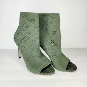 Steve Madden Olive knit heel peep toe bootie